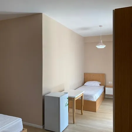 Saranda Apartments - Sunny Pearl Guest house